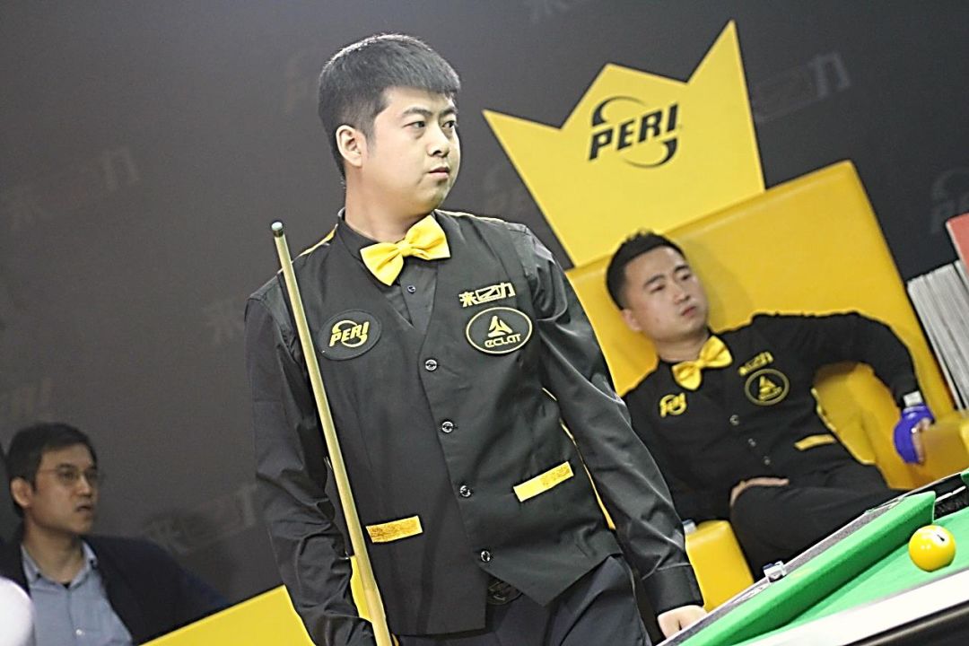 探讨球员与 探讨球员与