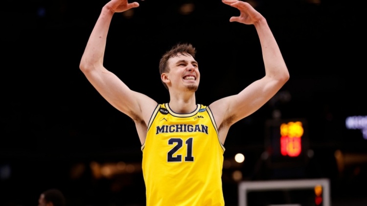 但仍不敌对 但仍不敌对